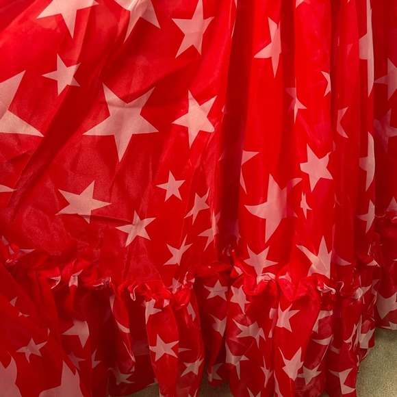 NWT Selkie Red and White Star Ritz Puff Sleeve Organza Maxi Gown Size Small - Picture 11 of 13